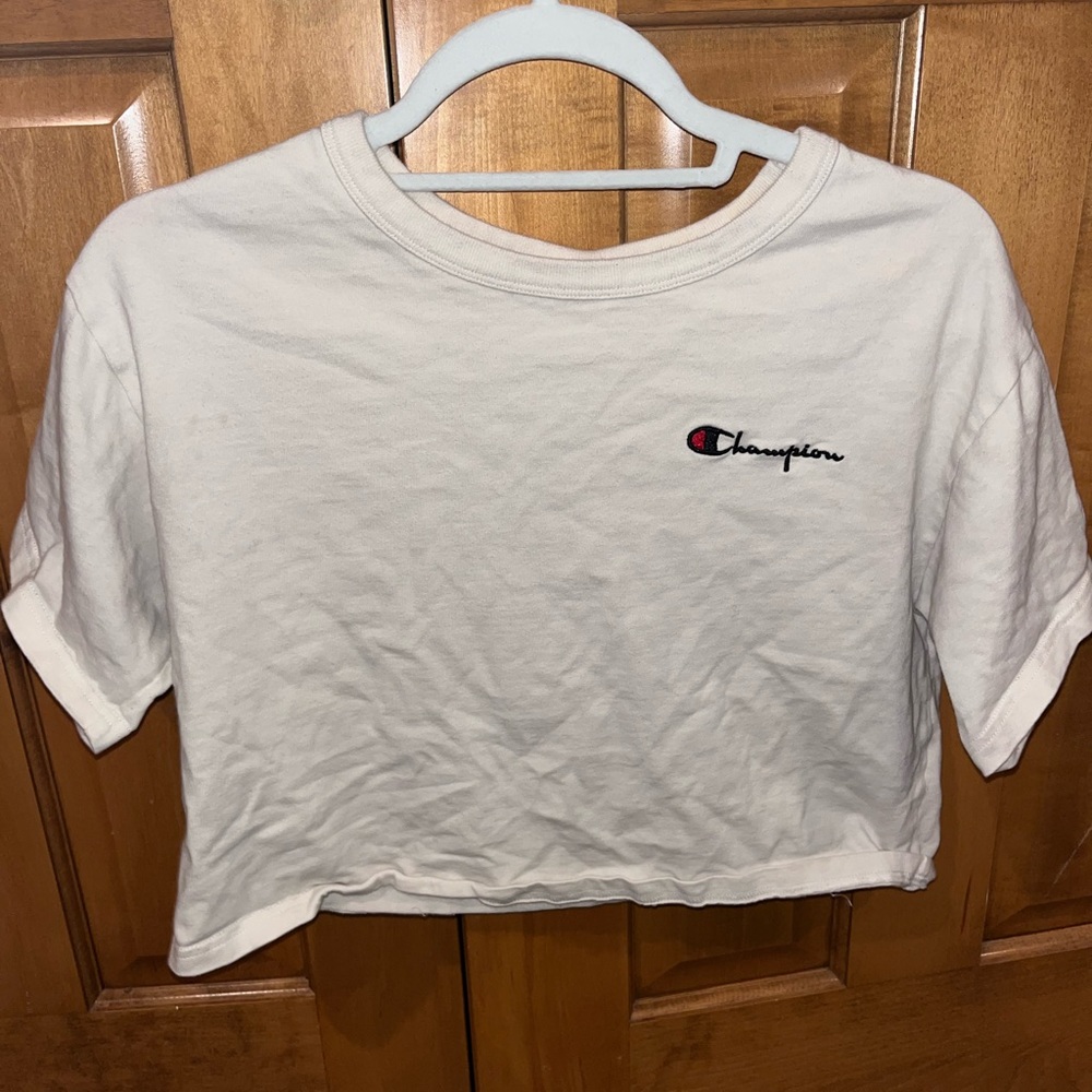 PacSun Champion Cropped Tee